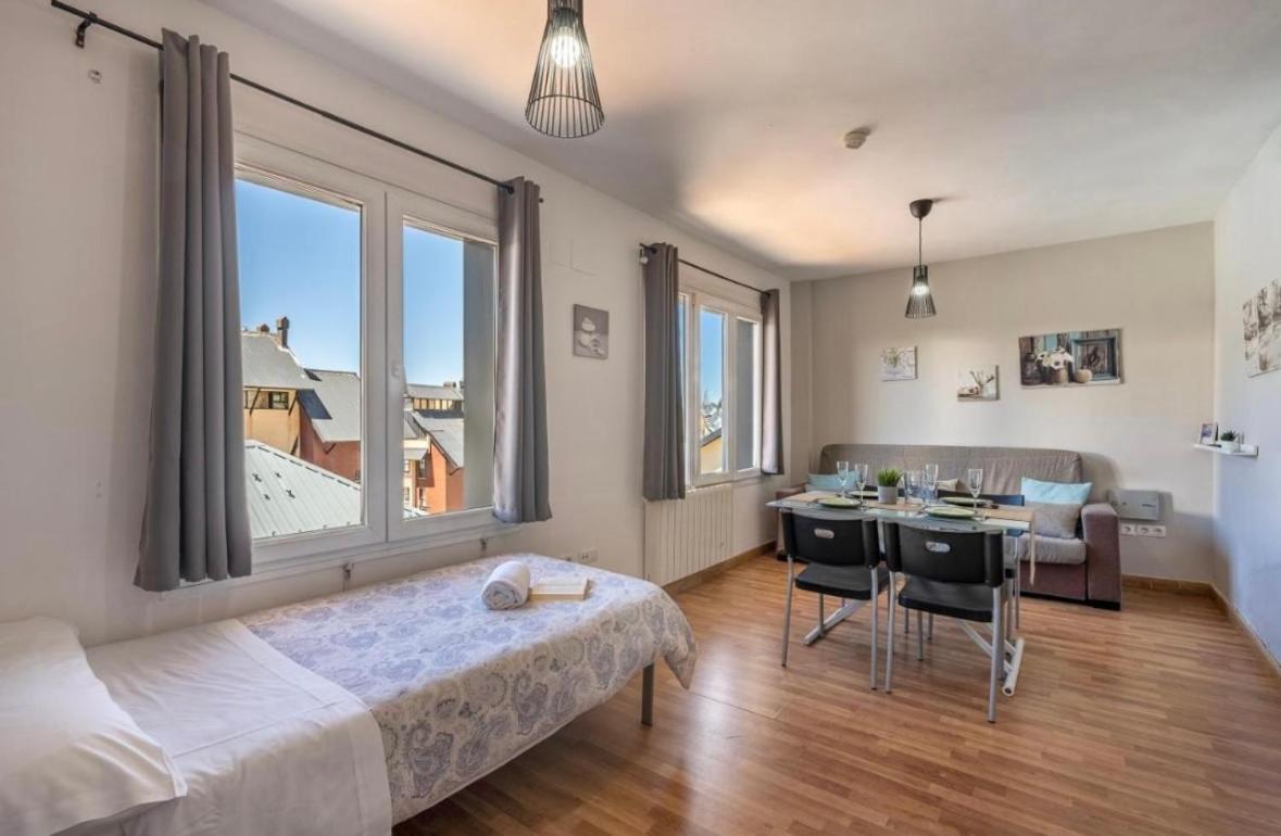 House Gran Estudio Sierra Nevada 5 Pax מראה חיצוני תמונה